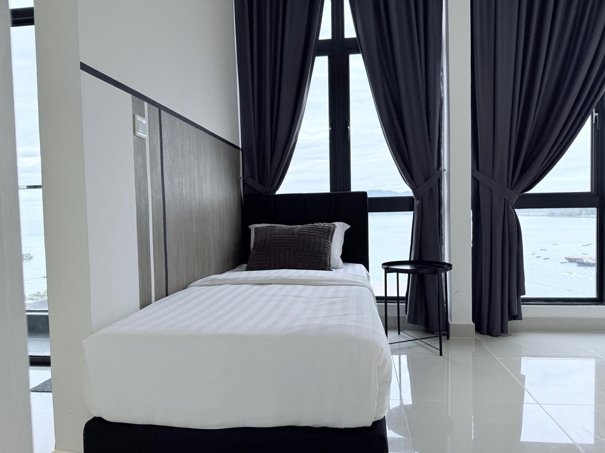 The Shore Cbd Kota Kinabalu By Laxzone Suite Kültér fotó