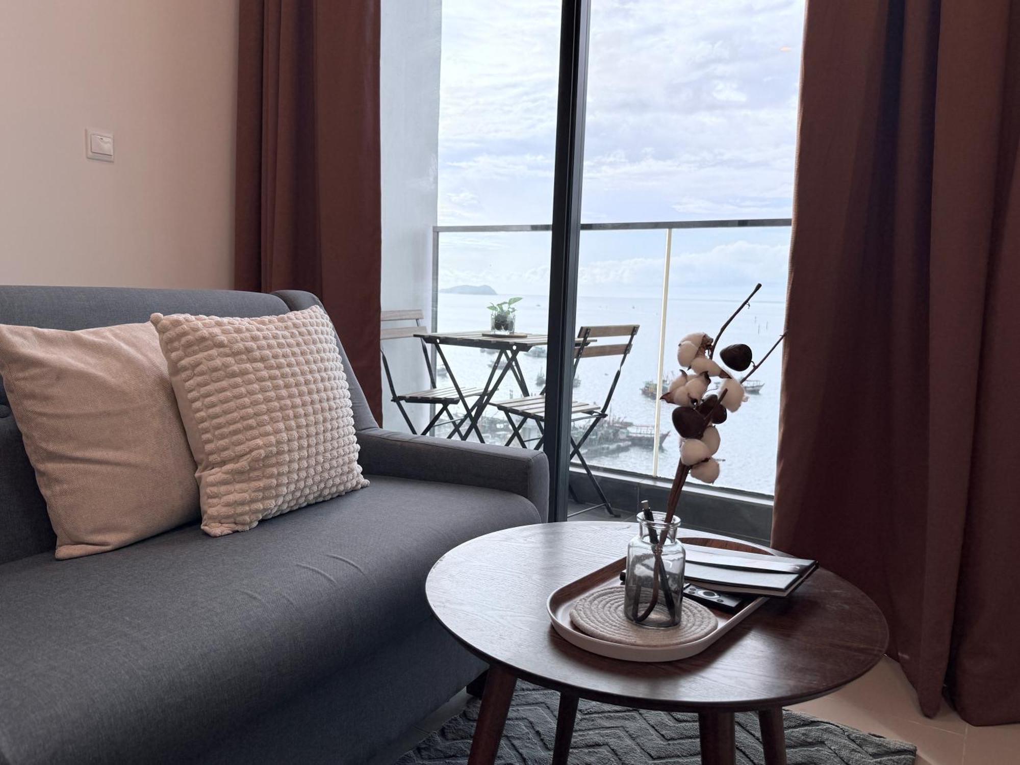 The Shore Cbd Kota Kinabalu By Laxzone Suite Kültér fotó
